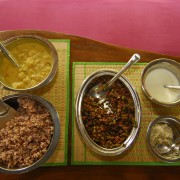 15-Kulinarische-vegetarische-indische-Kücher-Wir-verwöhnen-Sie-gerne